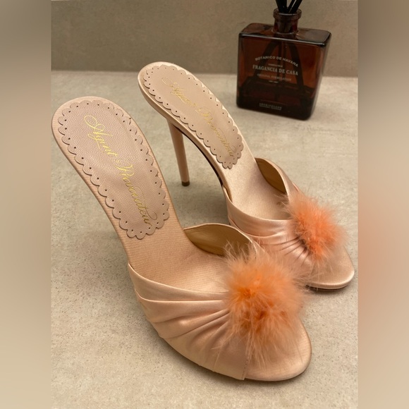 !SOLD! Agent Provocateur silk mules - Picture 2 of 6